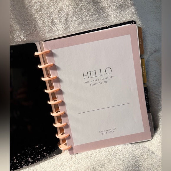 🌸🗓️✨ Happy Planner Moody Florals 18-Mo Classic Planner, Vertical Layout ✨🗓️🌸 - Picture 3 of 8